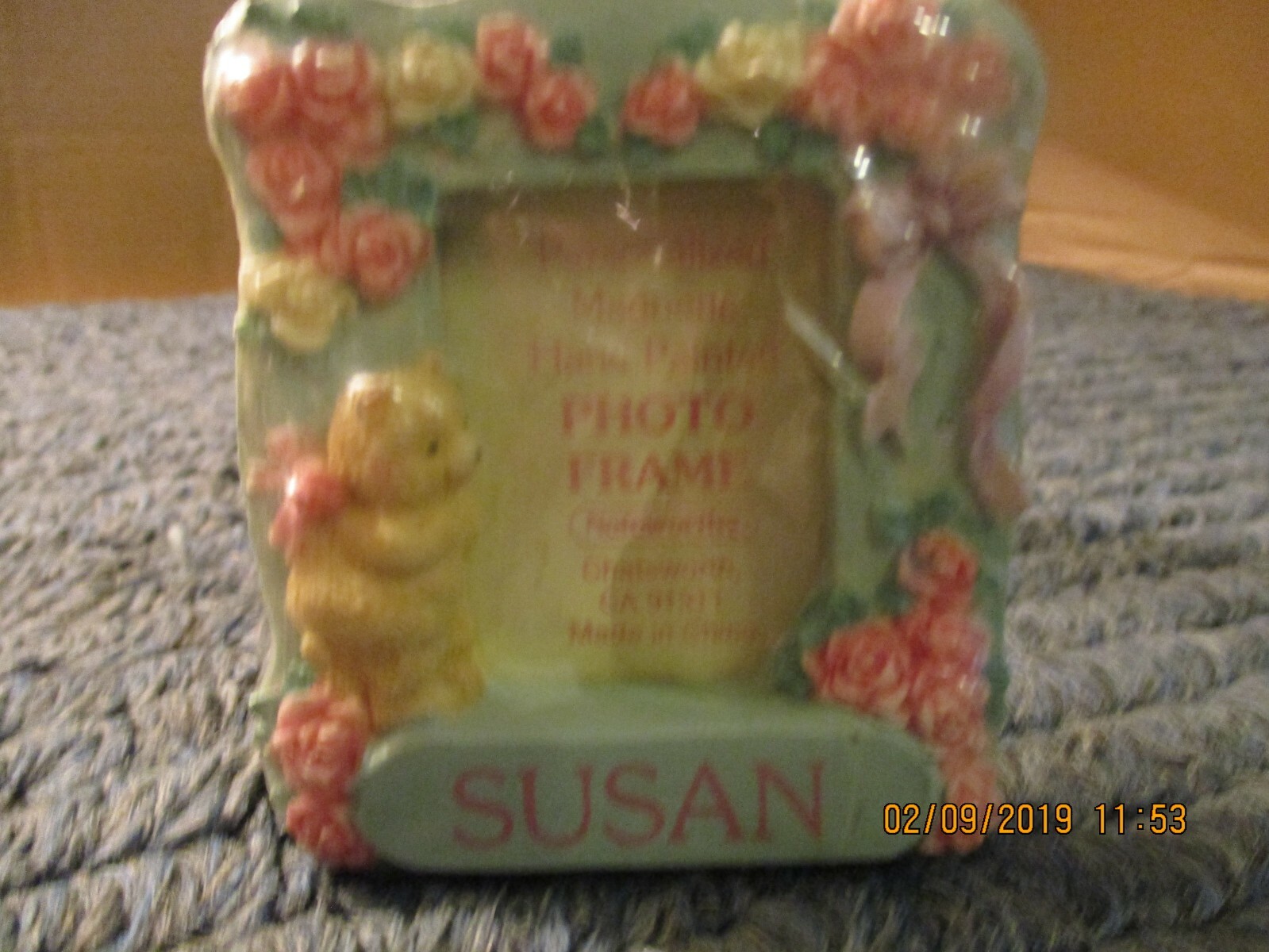 Jewelry Knick Knack Cake Toppers AVON TIMEX Remote Juicer Sets Magnet