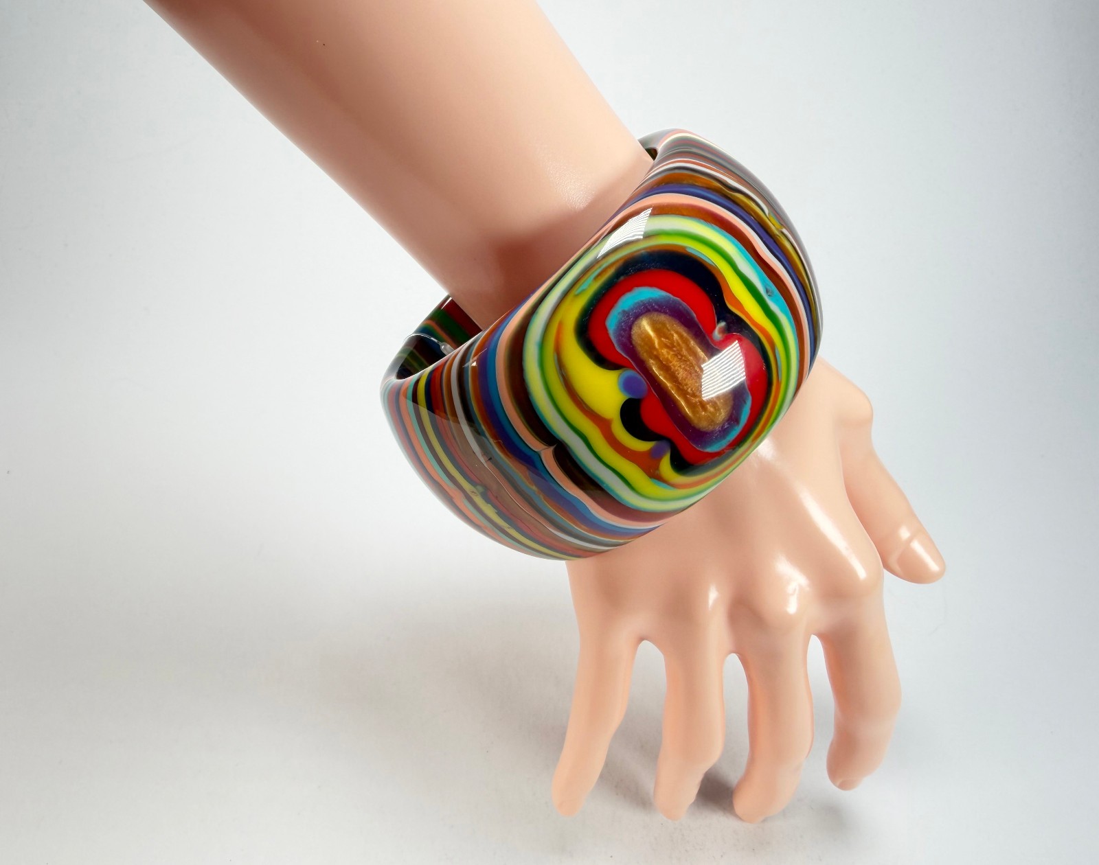 Jackie Brazil Tiger Liquorice Allsorts w/Cat Eye Mix Colours 5cm Resin Bangle