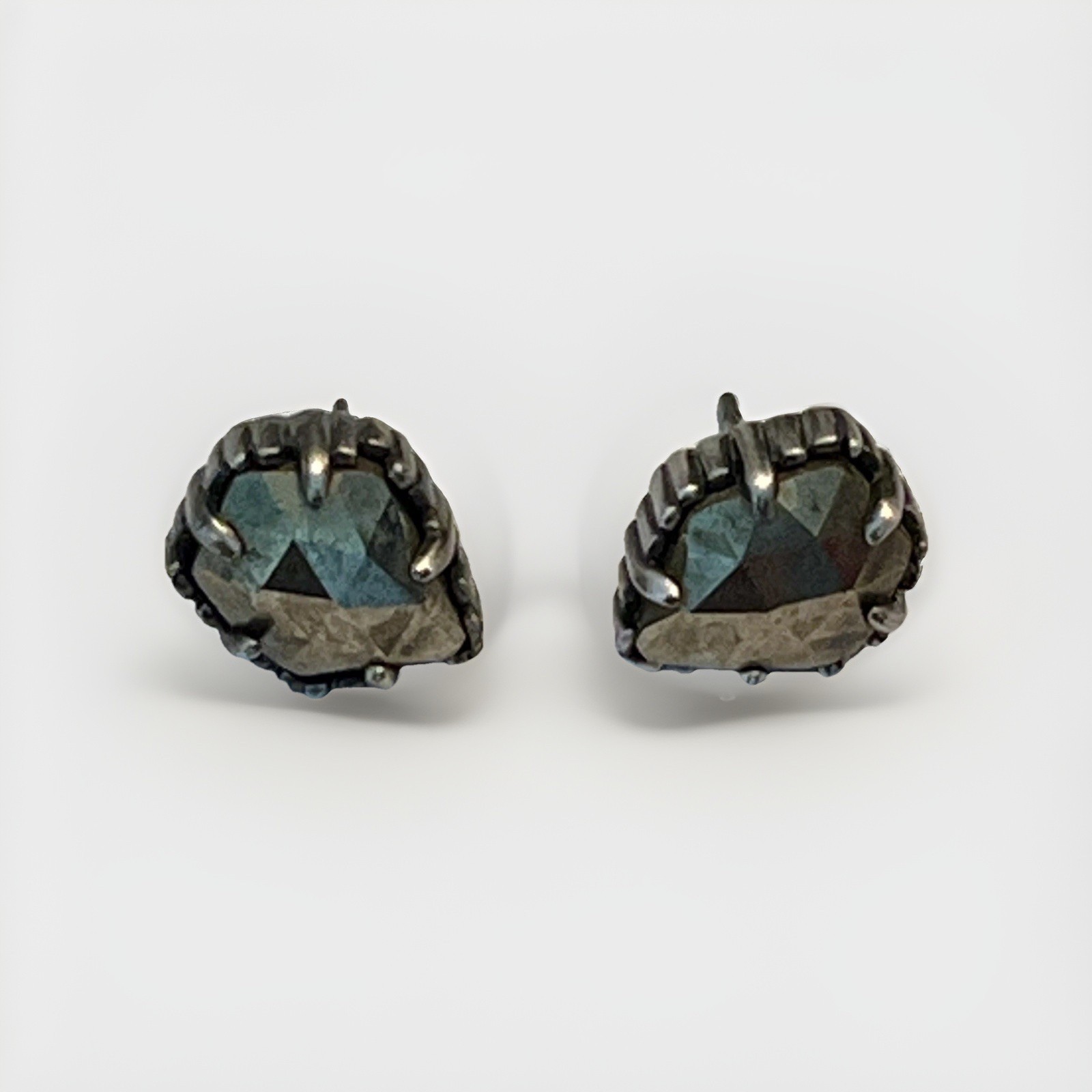 Kendra Scott Metallic Gunmetal Faceted Earrings Silver / Gold Tone – Logo Back