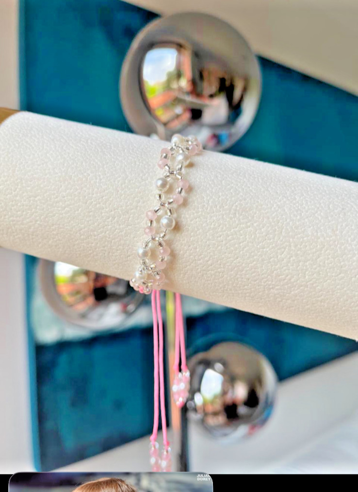 hand made crystal bracelet made by fameous colombian native Fercho Vasquez.