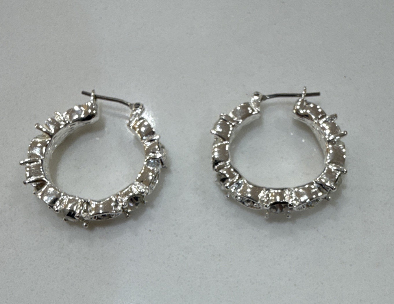 Vintage Signed Napier Silver Tone White Rhinestone Hoop Earrings Latch Back 3/4”