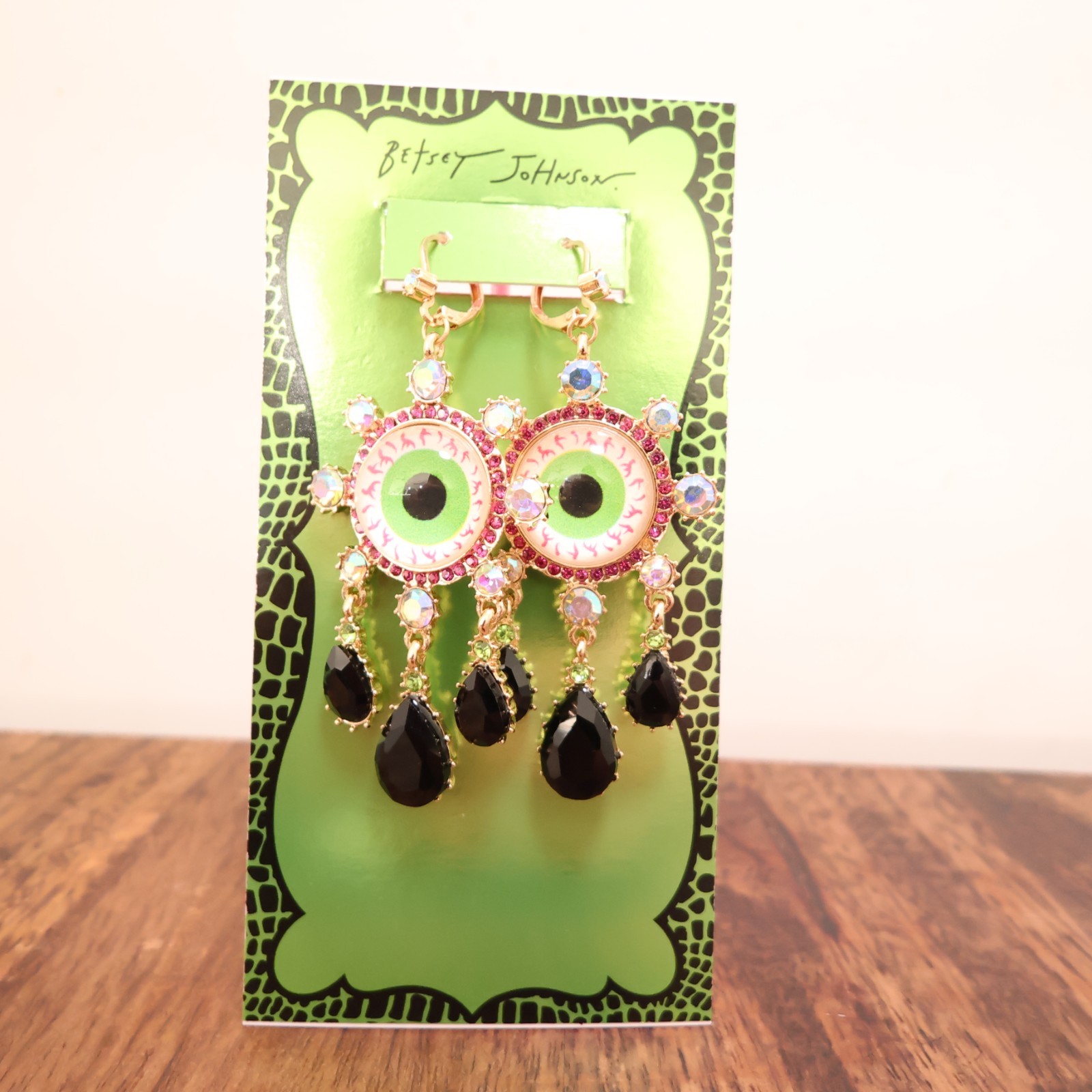 Betsey Johnson earrings eyeballs Halloween chandeliers pink black crystals NWT