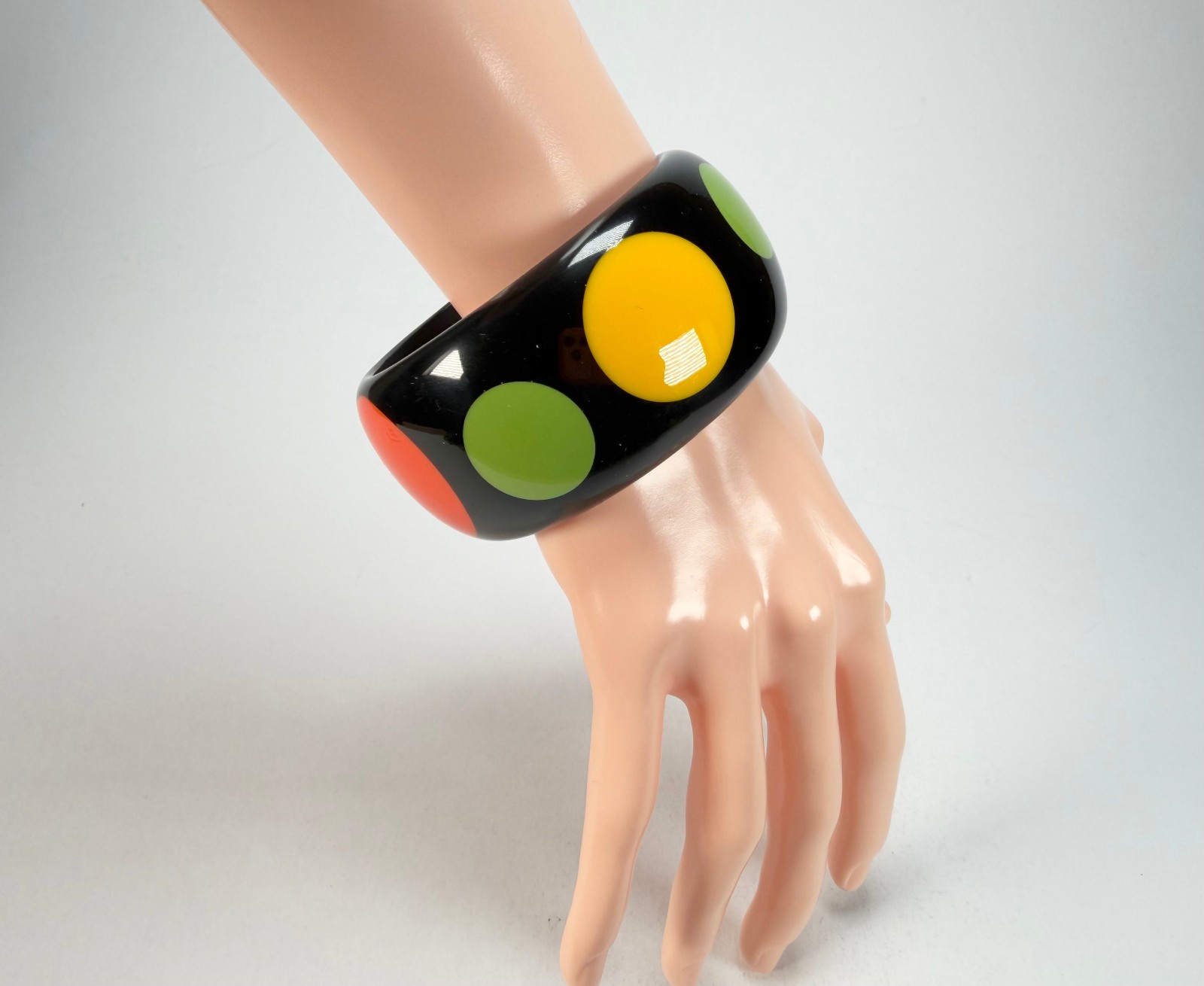 Marion Godart – BSX “Motif à Pois” Black & Mix Colours Solid Round 3.4cm Bangle