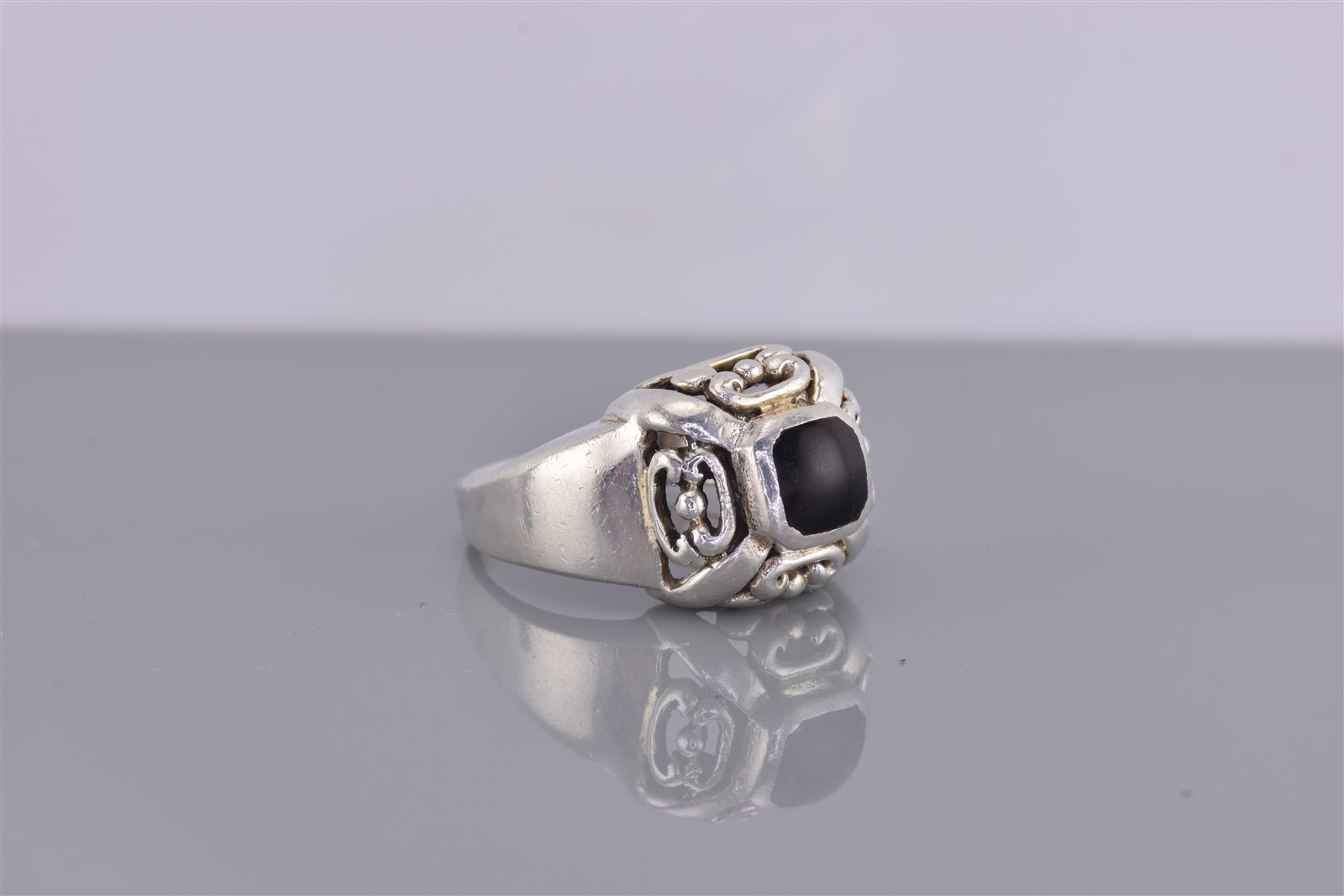 Sterling Silver Puffy Scrolled Black Enamel Dome Band Ring 925 Sz: 6