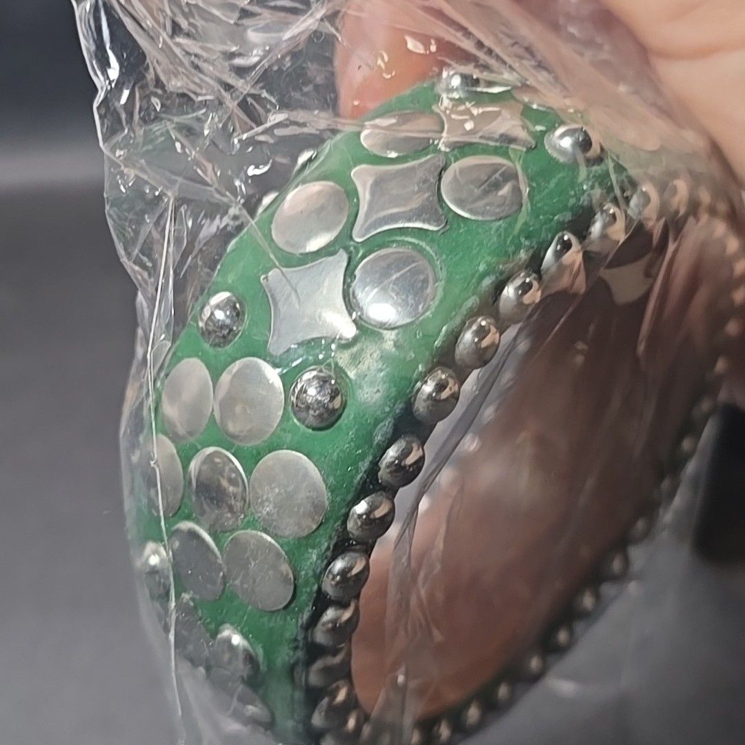 India Chunky Bangle Bracelet Green Silver 2.5″ Diameter Shapes Floral Antika New