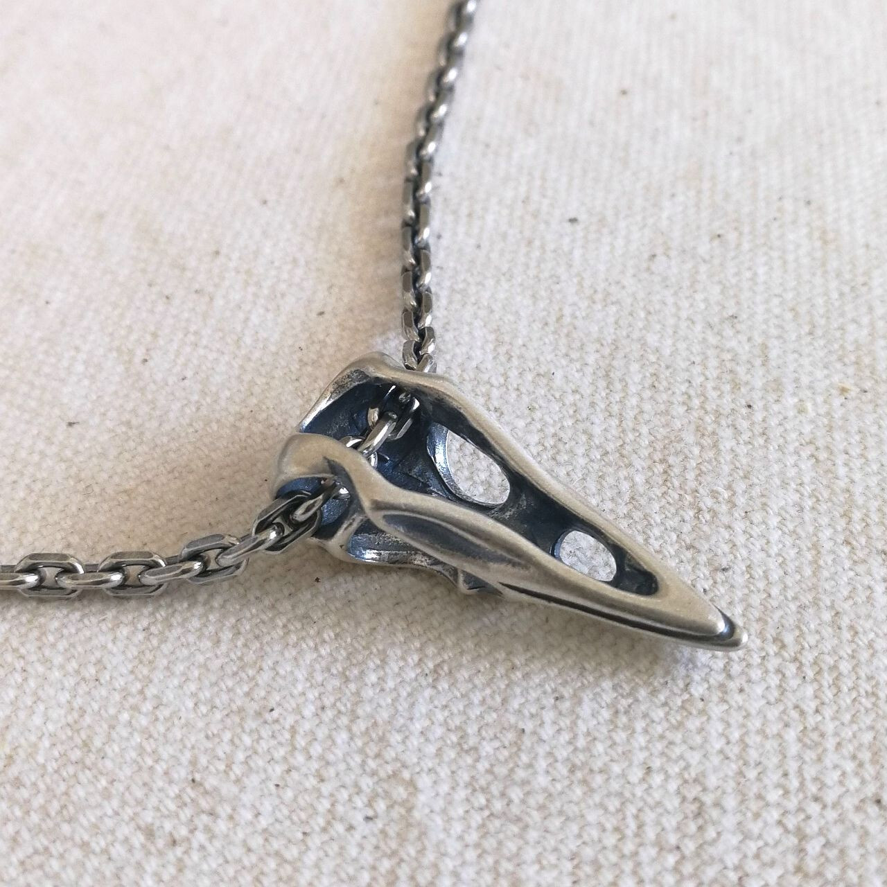 925 Sterling Silver Raven Crow Bird Skull Pendant Gothic Unique Unisex