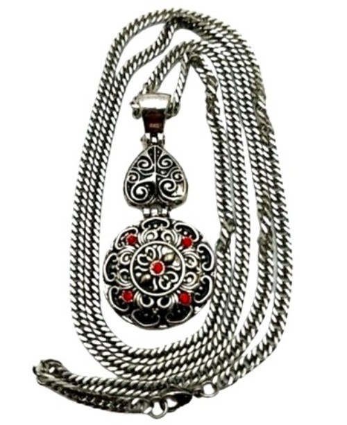 Gothic Dark Academia Ornate Pendant Necklace Silver Chain Eclectic Boho Chic Vtg