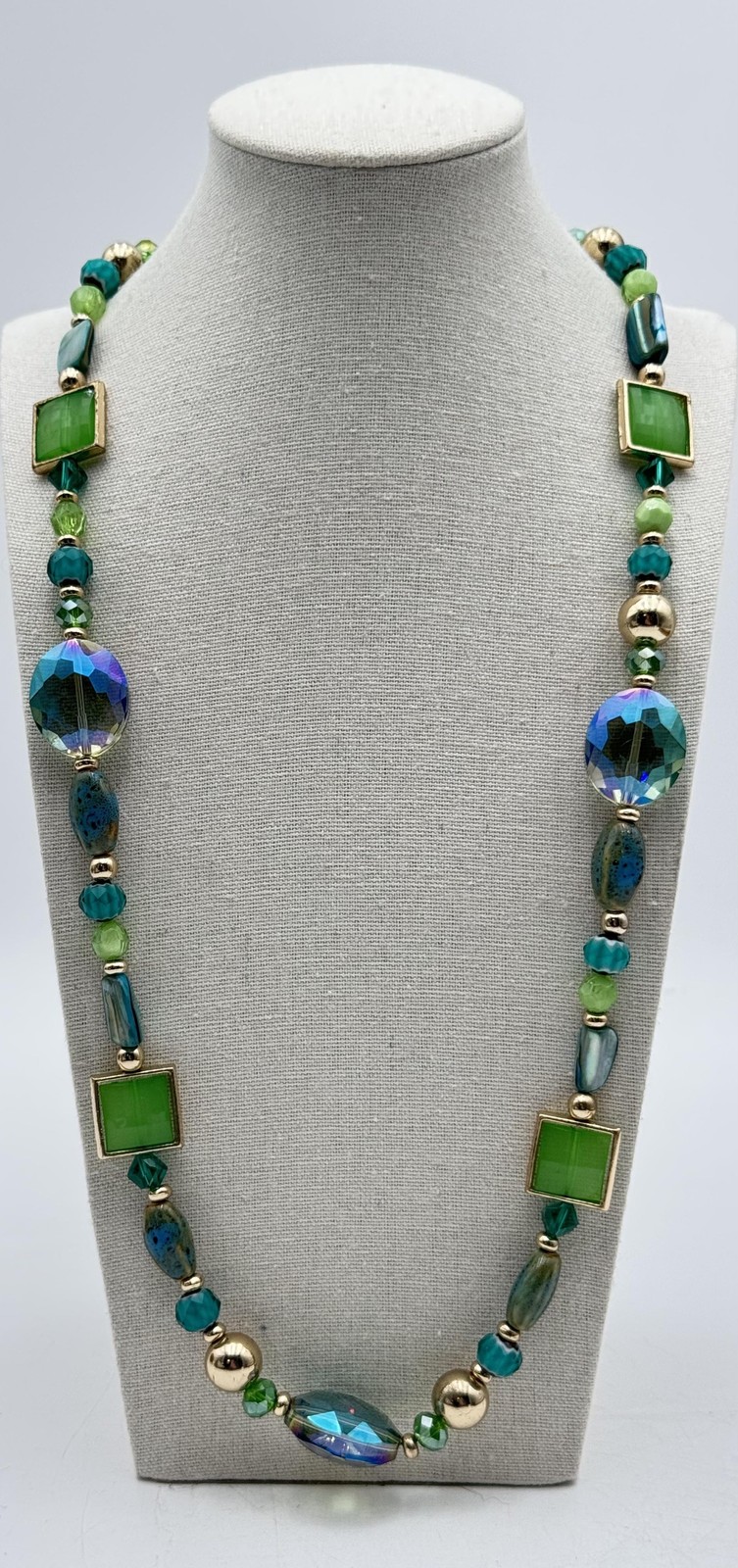 Statement Beaded Necklace Green Multicolor Glass Gold Tone Chain Womens 34in