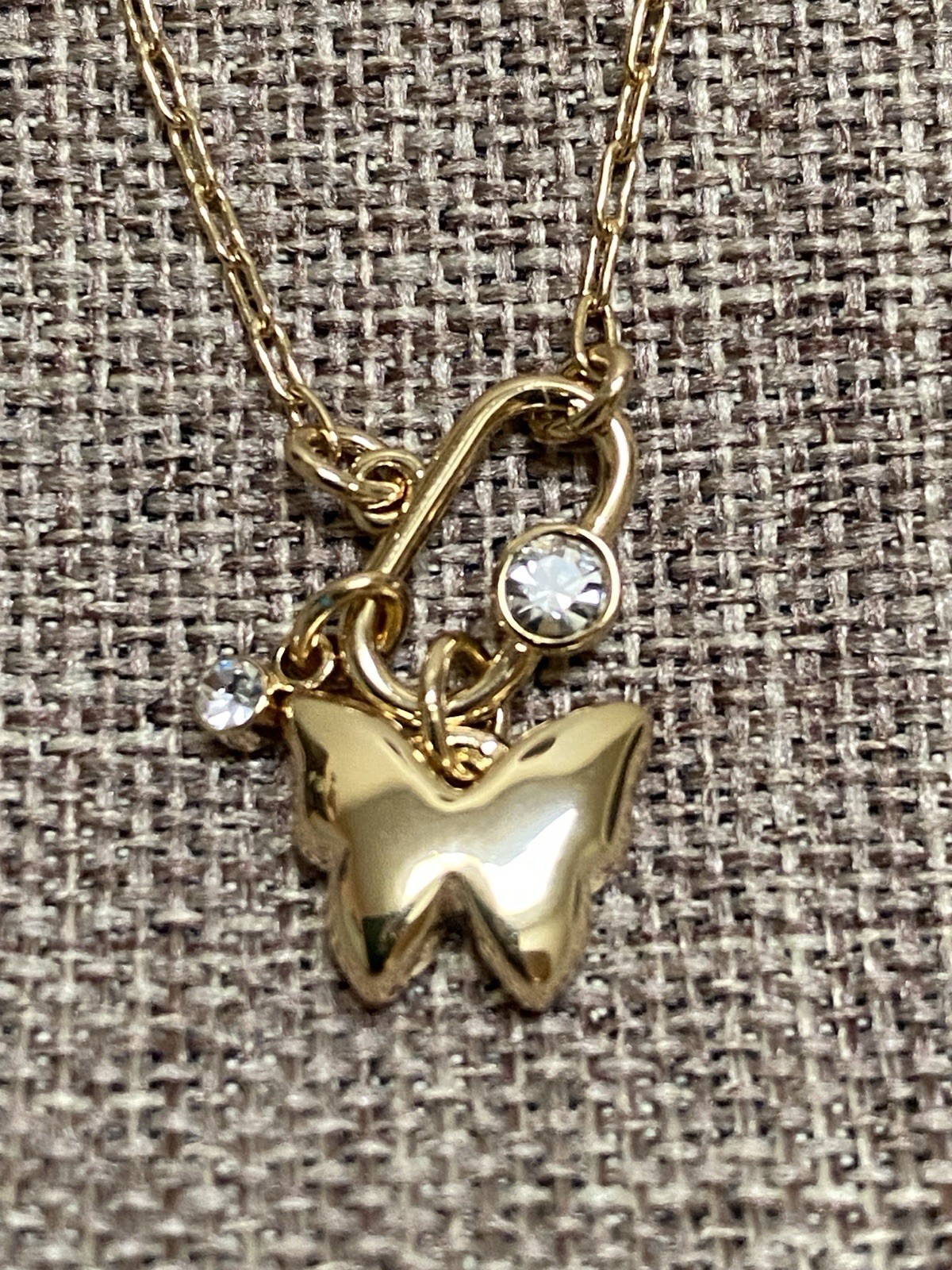 DKNY Gold Tone Butterfly Necklace Paperclip Chain Crystal 16-18” NWOT Fashion