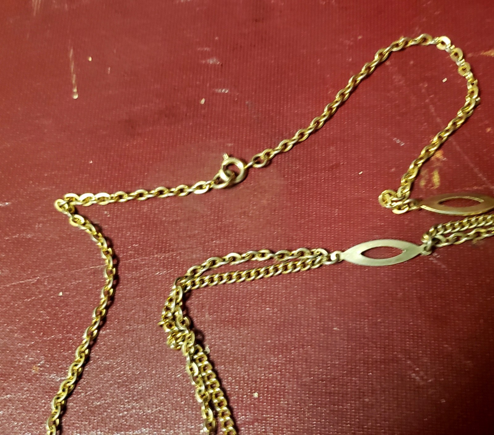 ☆PRICE DROP☆ Vintage Mid Century Long Crown TRIFARI 1960s Gold Tone Chain 52 in