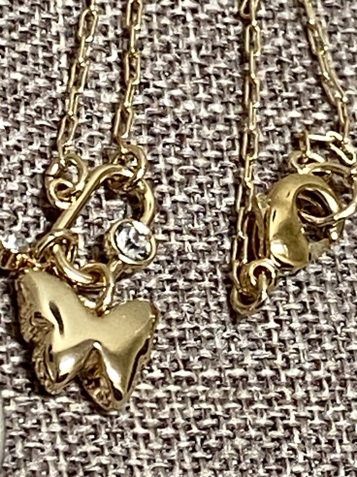 DKNY Gold Tone Butterfly Necklace Paperclip Chain Crystal 16-18” NWOT Fashion