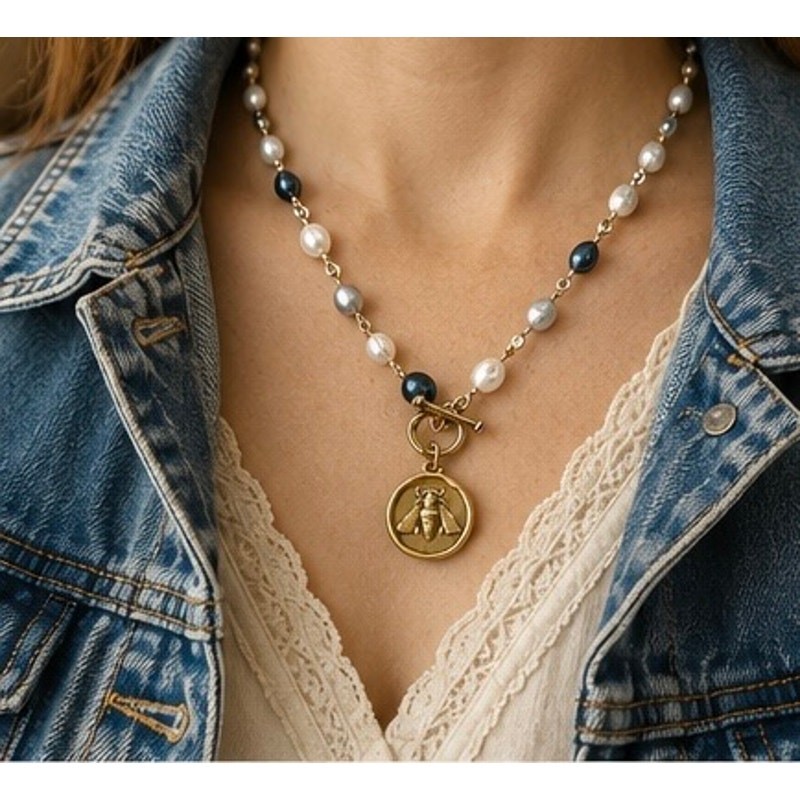 Handmade Bee Medallion Pearl Necklace 16” Gold Tone Blue Gray Ivory Pearls
