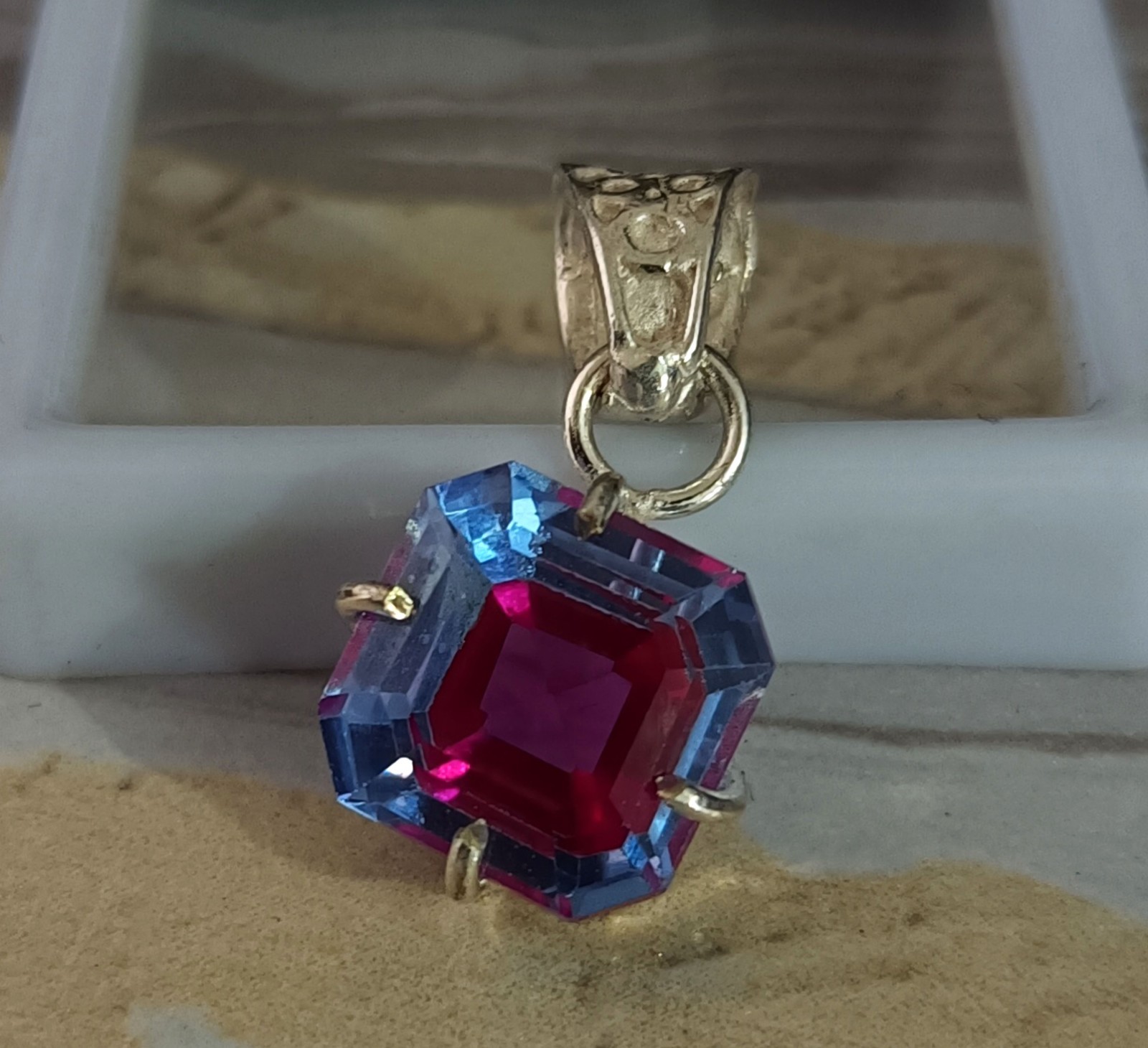 Bi-Color Pitambari Sapphire Asscher Cut Natural 18.50 Ct In Silver Pendant Gem