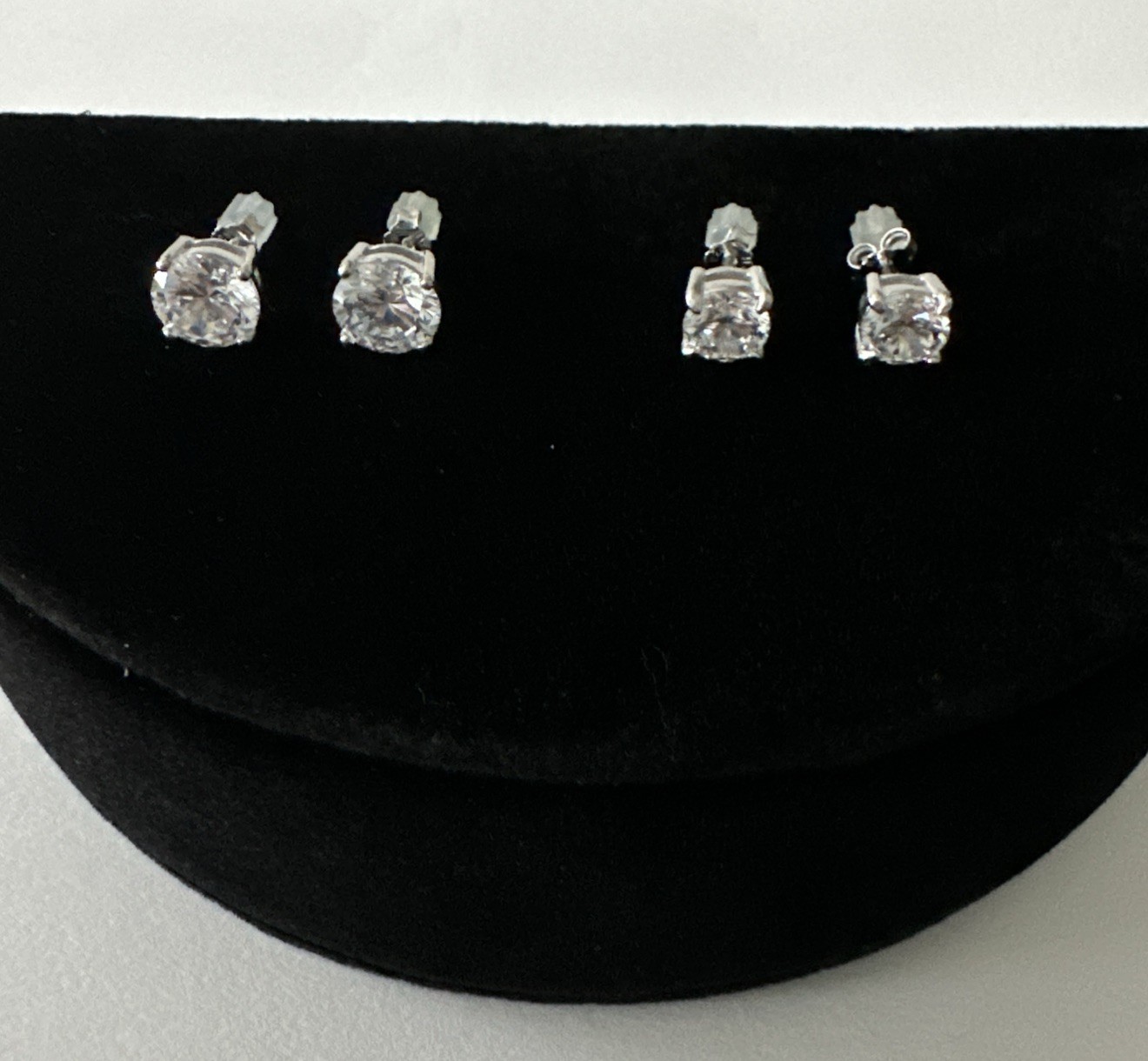 2 Pairs Vintage Sterling Silver Cubic Zerconia Stud Earrings NEW