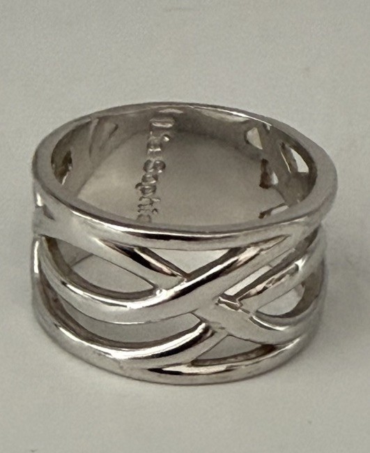 Lia Sophia ‘Crossroads’ Silver Tone Crisscross Size 11 Ring