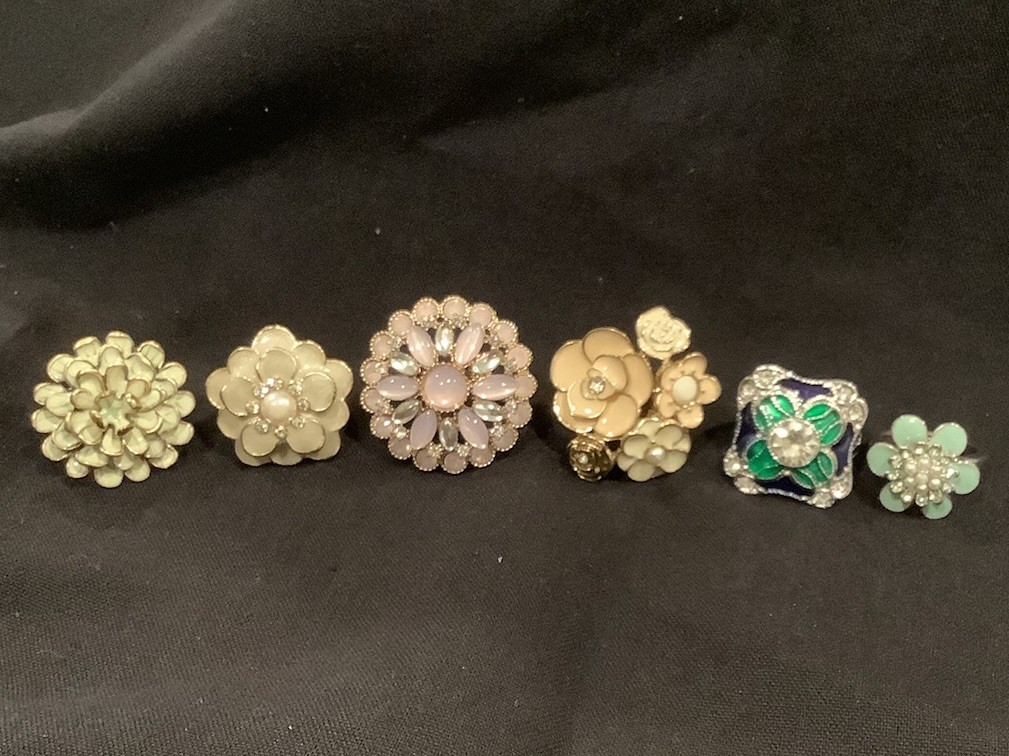 Lot Of 6 Flower Art Deco Enamel Rhinestone Flower Rings See Pics Details Resell
