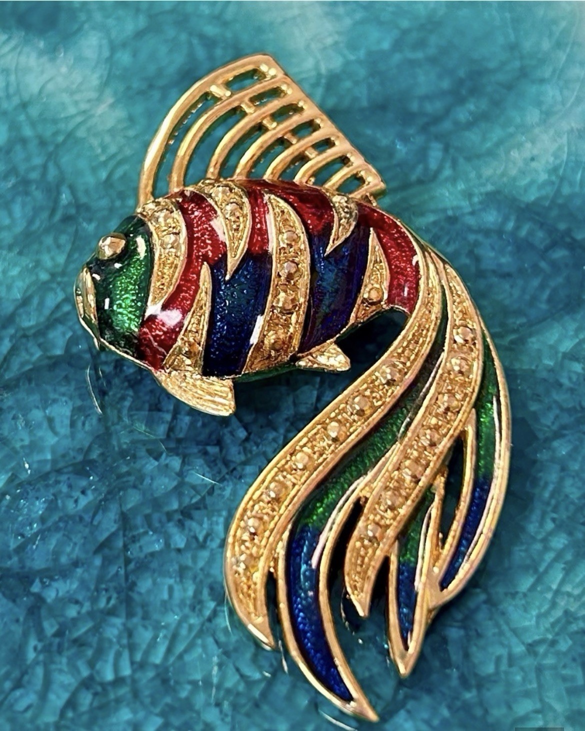 Gold Tone Enamel Fish Brooch Pin Red Blue Green Animals & Insects Theme 1980’s