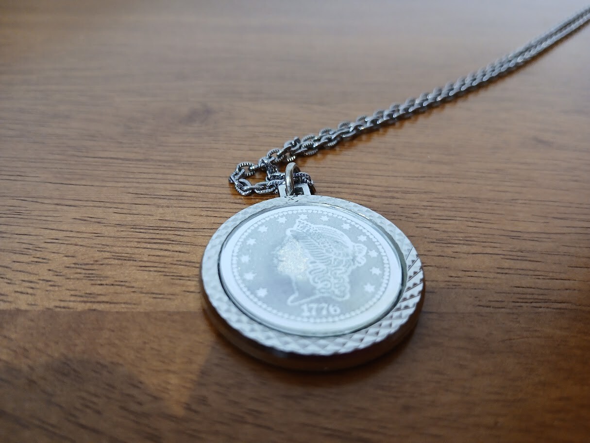 Vintage False 20 Dollar COIN NECKLACE 1776, 24″ Silver-tone Chain & Trim