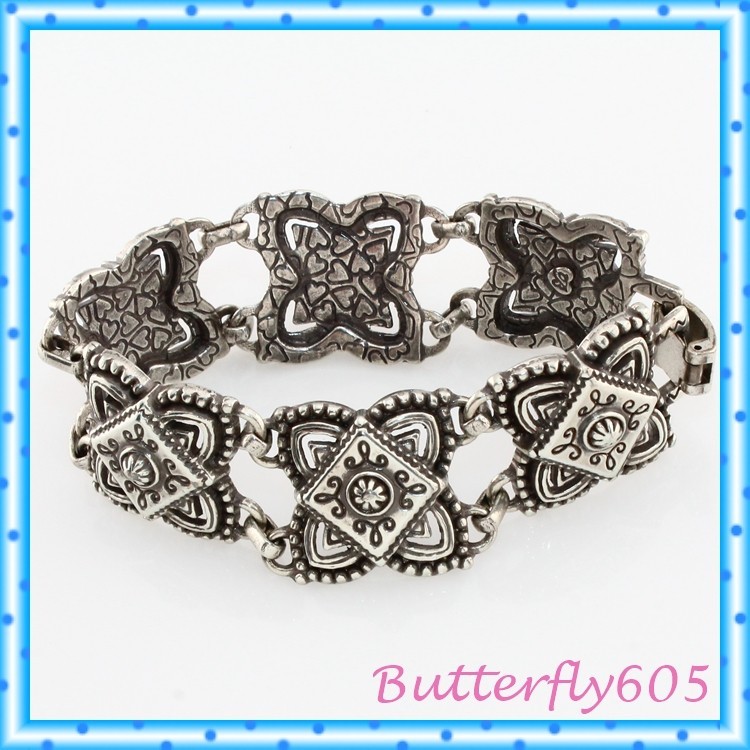 Brighton Vintage Silver Fold Over Clasp Bracelet 7.25″