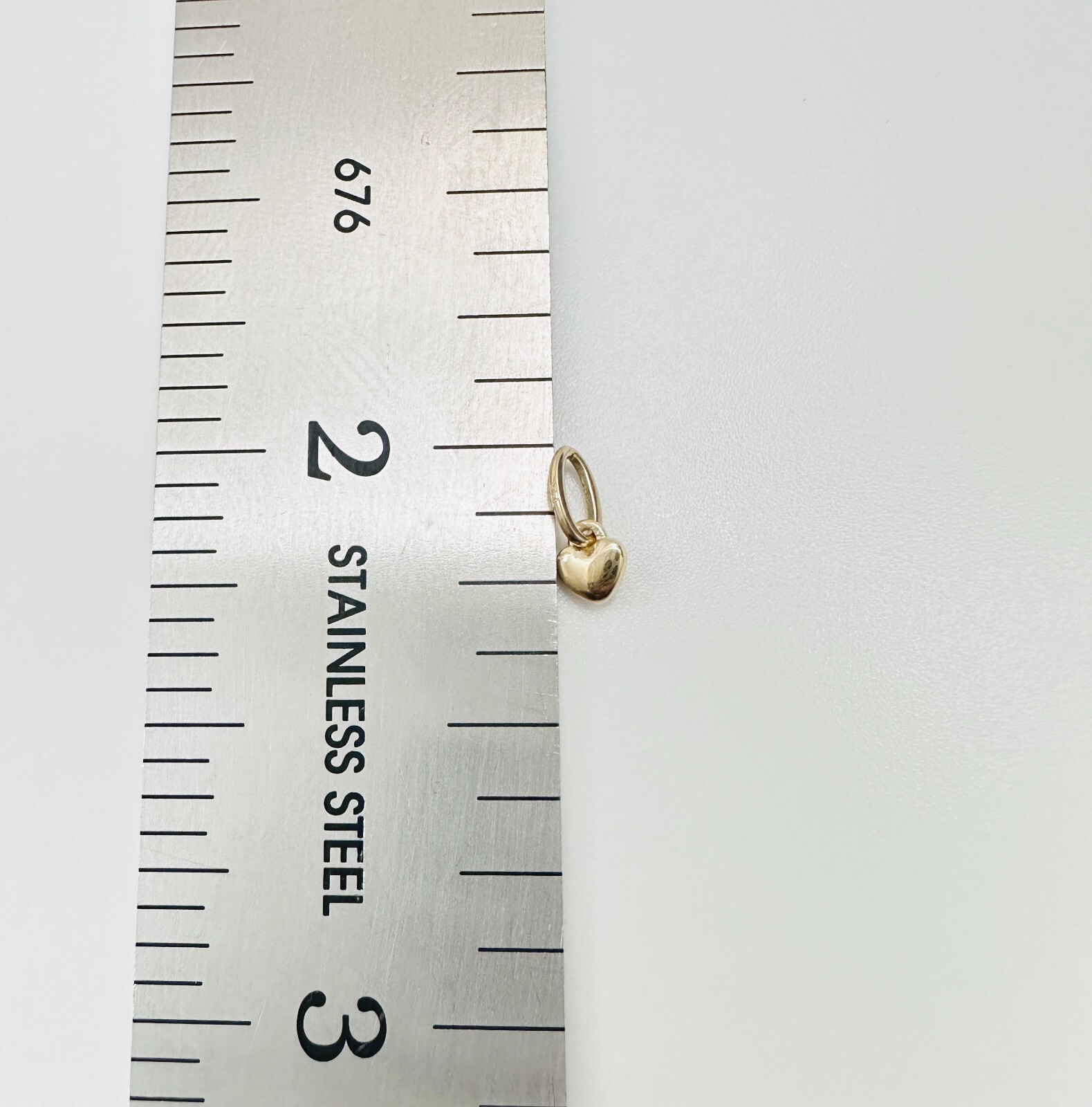 without packaging 14K Solid Yellow Gold Teeny Tiny Very Small Beveled He G2U