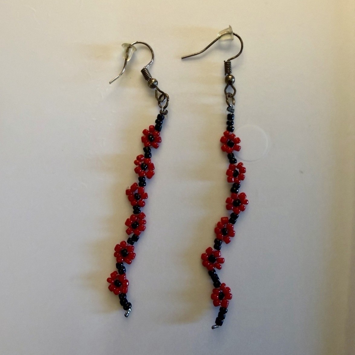 Red/Black Flower Beaded Dangle/Drop Earrings Hook Closure Glass Round Beads
