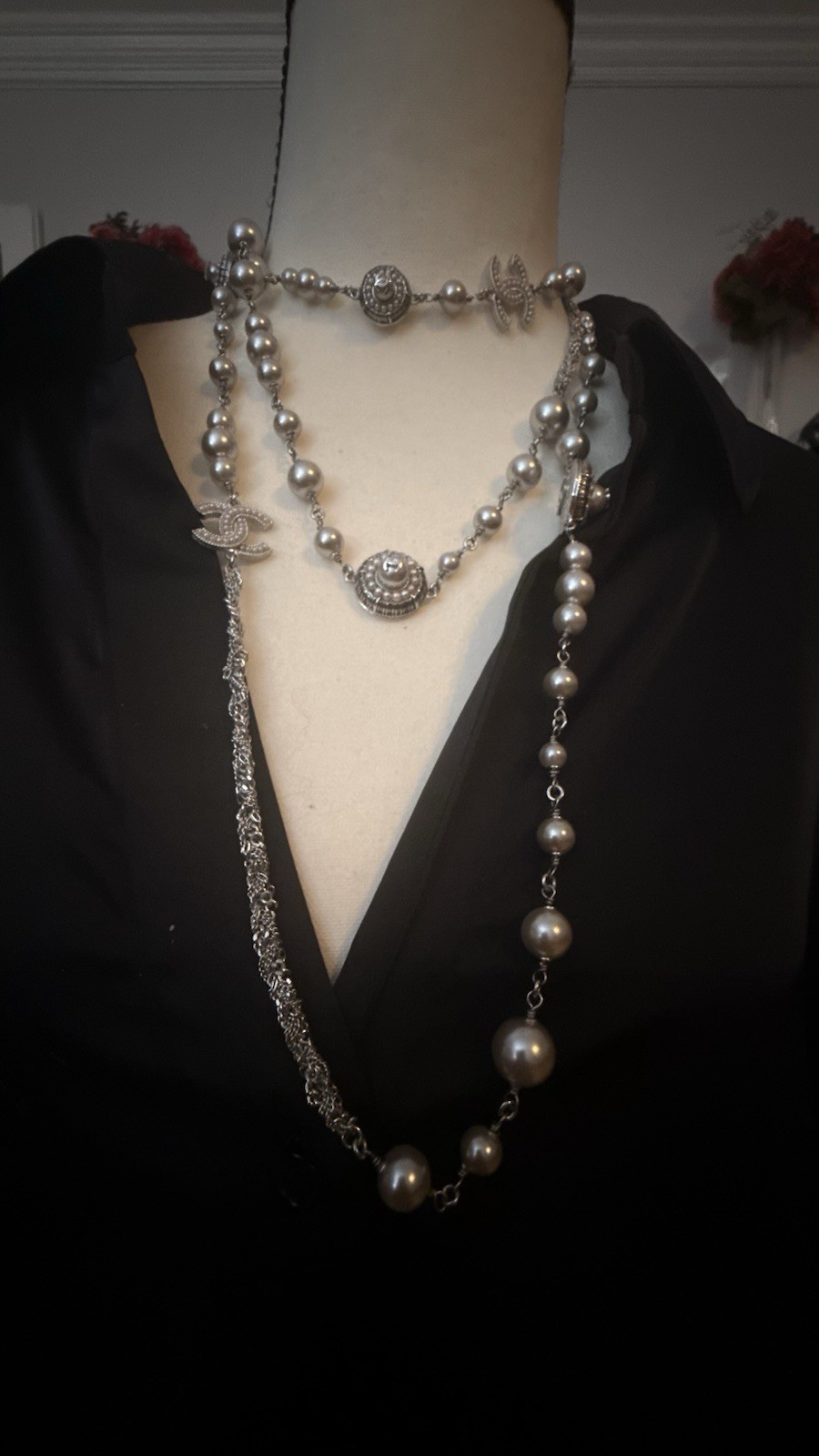 CHANEL Signed Silver Tone Gray Faux Pearl Beaded Link Necklace CC Charm Crystal