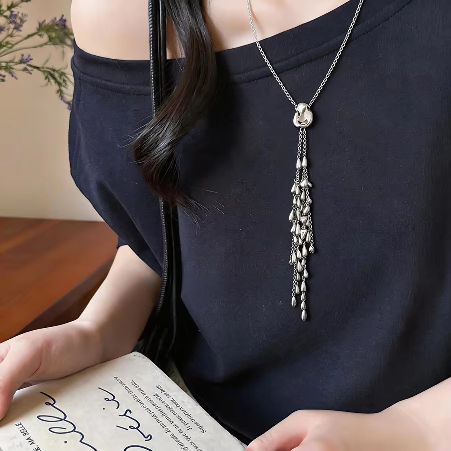 Irregular Geometric Pendant Necklace Plastic Heart Water Drop Long Tassel Chain