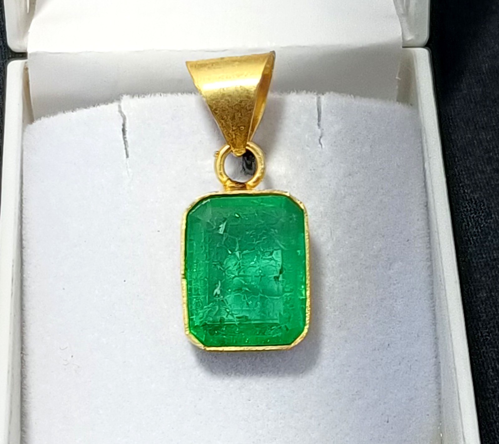 19.70 Ct Certified Natural Green Emerald Pendant In Gold Plated – Flawless Gem