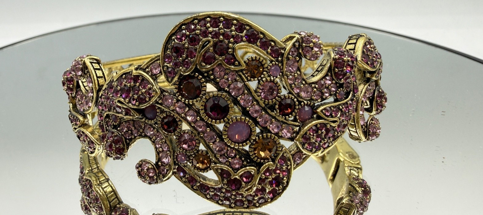 HEIDI DAUS “CAPTIVATING CARRIE” CRYSTAL HINGED BANGLE BRACELET–RET $179 NWT