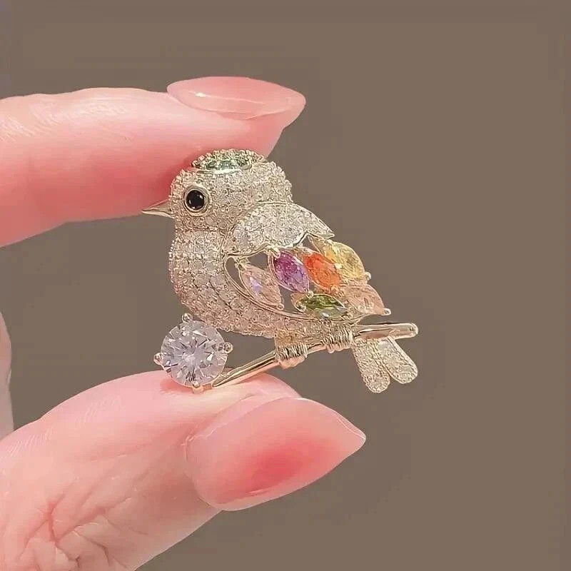 Sparkling Magpie Bird Brooch Pin-Rhinestone Crystal Jewelry for Women Dress/Coat