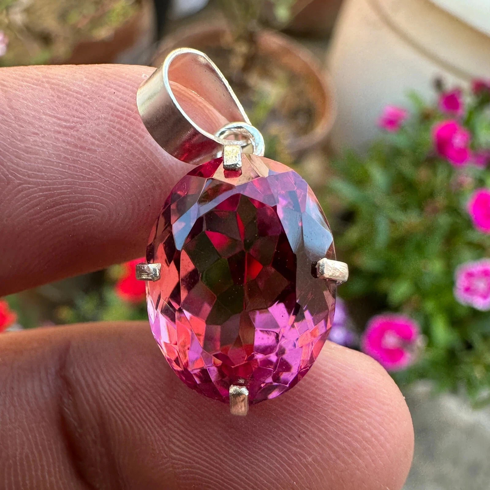 Certified 18 CT Natural Alexandrite Color-Change Gemstone Pendant In 925 Silver
