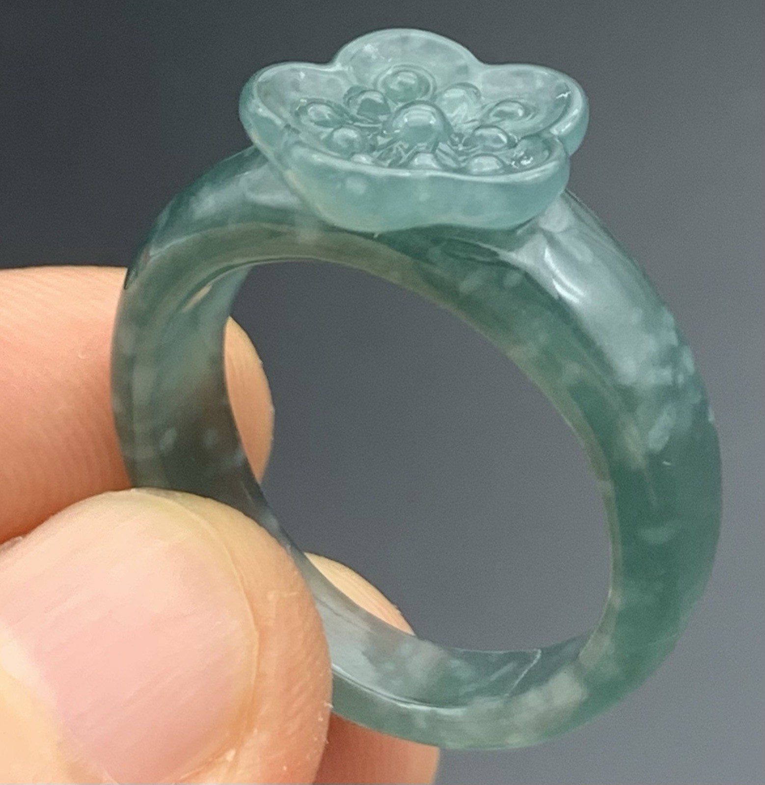 Video Certified Green Natural A Jadeite Jade Lotus Flower Ring NO. 8 # 419850 TS