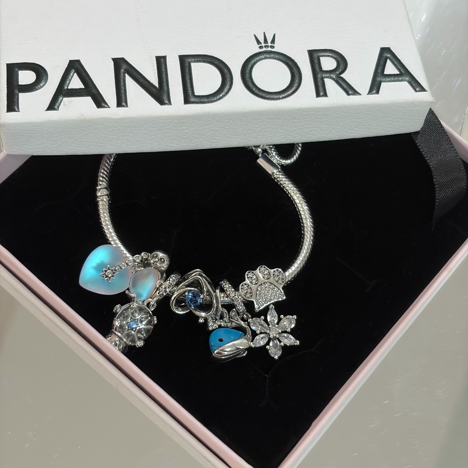 100% NEW #794143C01 PANDORA Shooting Star Moonstone iridescent Heart Charm