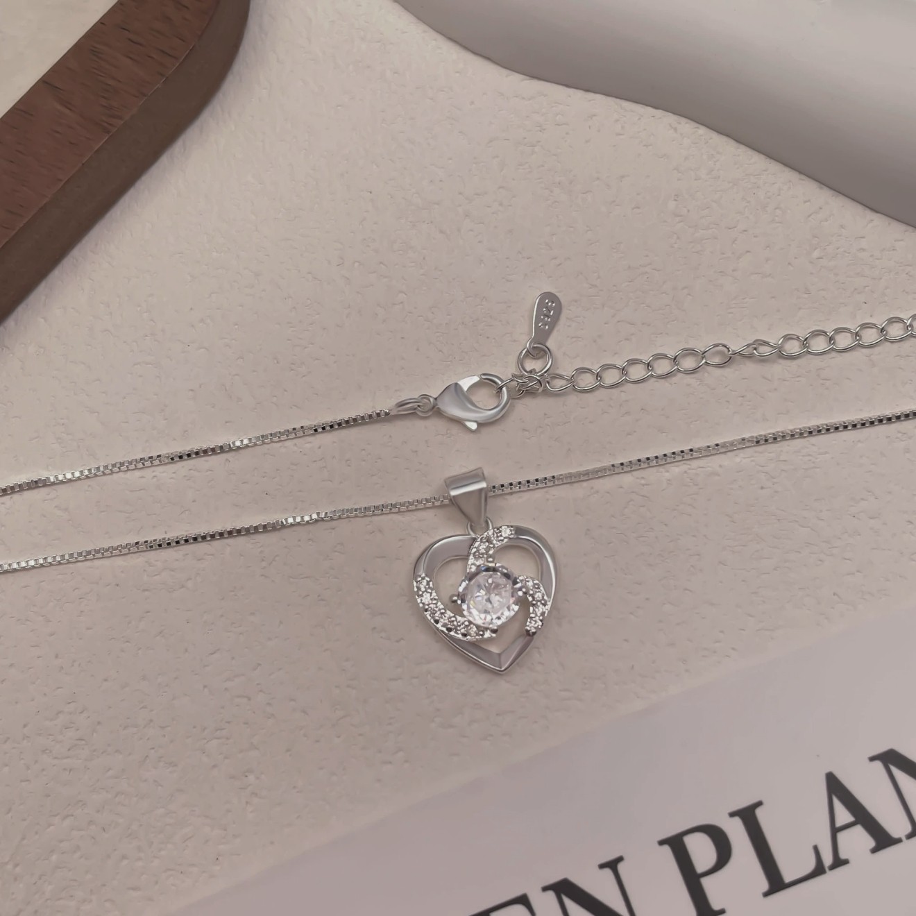 Sparkling CZ Center Vortex Surrounding Heart Charm Classic Box Chain Necklace