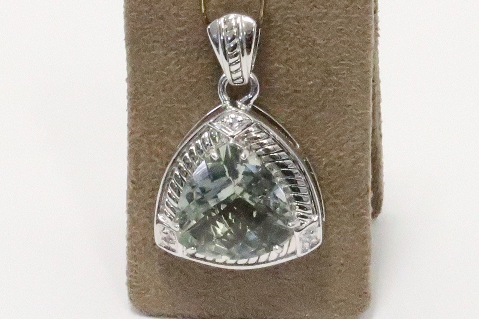 STERLING SILVER TRILLION CUT GREEN QUARTZ & WHITE SAPPHIRE PENDANT 1-3/8″