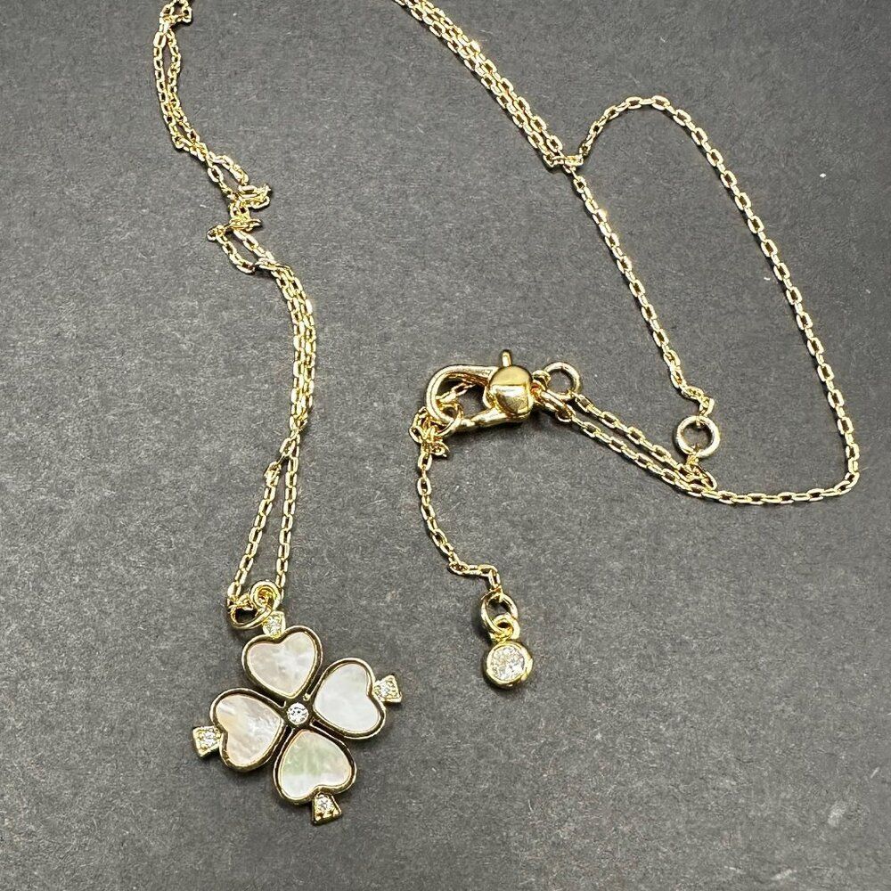 kate spade Legacy Logo Stud Necklace – NWT