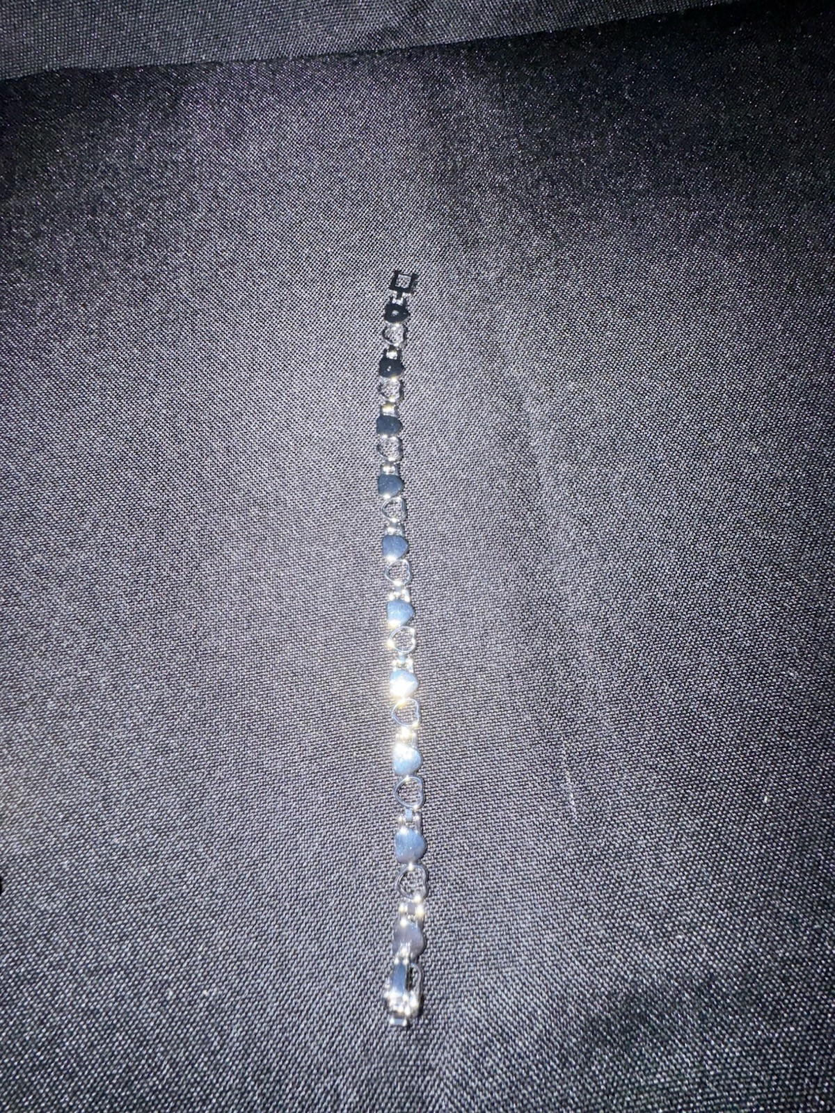 Free Shipping – Silver Tone Heart Link Bracelet 7 Inch Open Heart Design