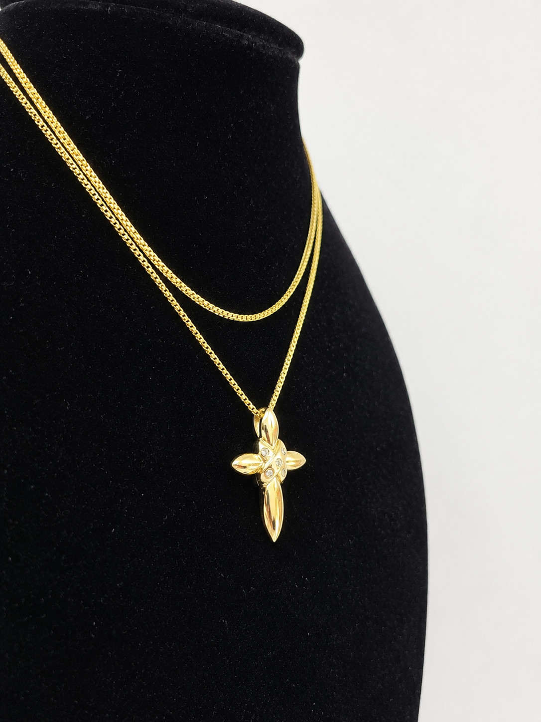 10K Yellow Gold Franco Chain Jesus CZ Stone Cross Pendant 1mm 16 18 20 22 Women