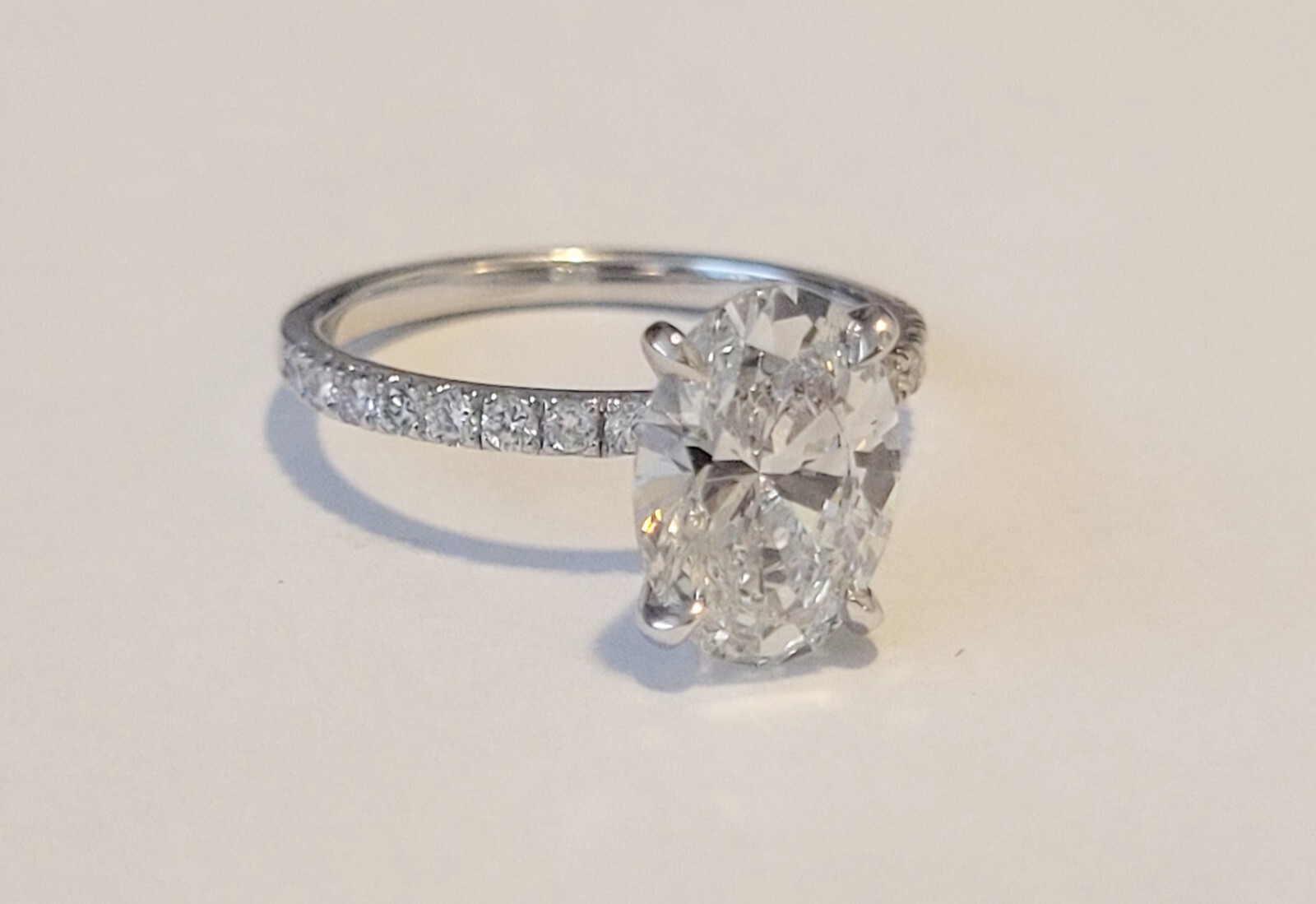 2.50 Carat Total Weight OVAL Genuine Lab Grown Diamond Ring in Gold CERTIFIED