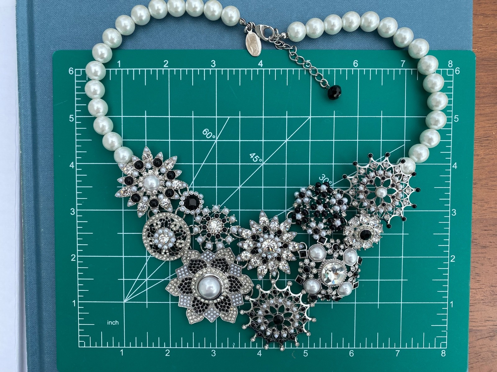 Necklace White House Black Market Silver Tone Floral