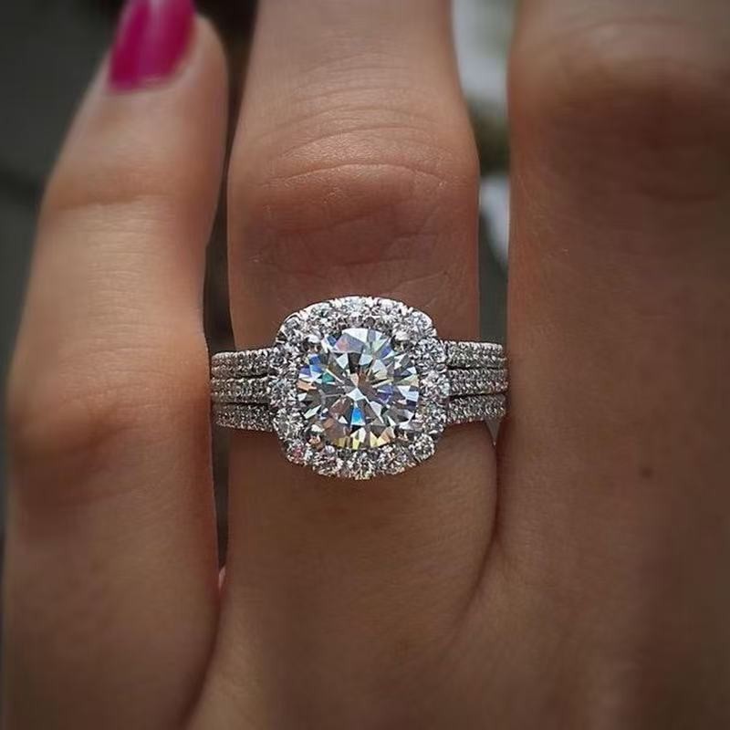 Fashion Woman 18k Gold Plated Sparkling CZ Square Band Ring Wedding Engagement