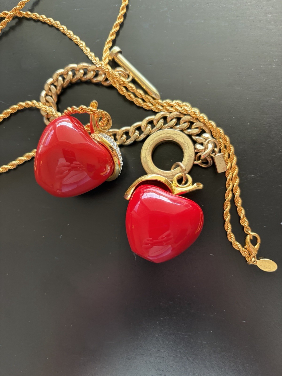 KJL Signed Red Heart Jewelry Set Necklace & Earrings Gold Tone Hearts
