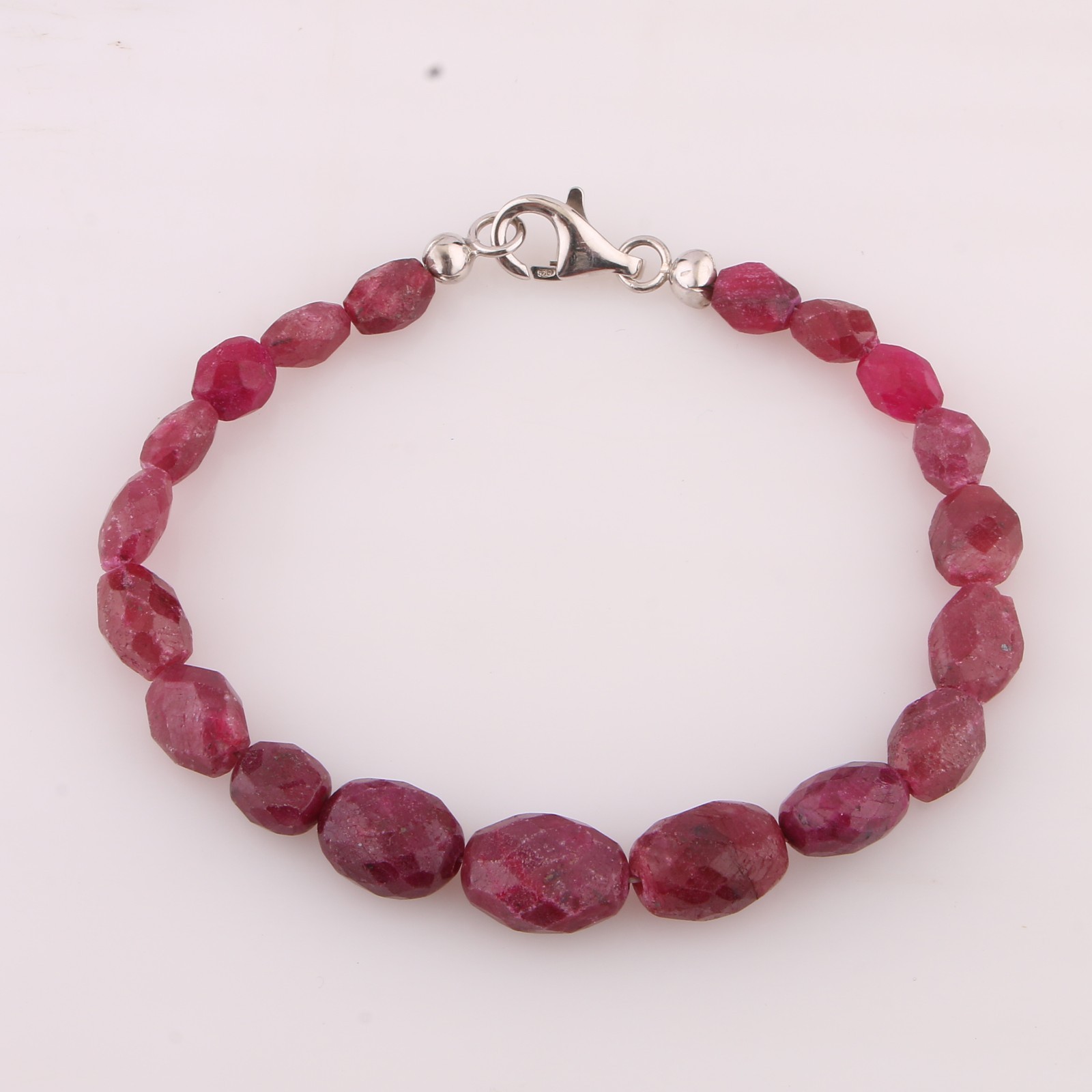Natural Indian Ruby Faceted Beaded Bracelet 19cm 925 Sterling Silver Rhodium