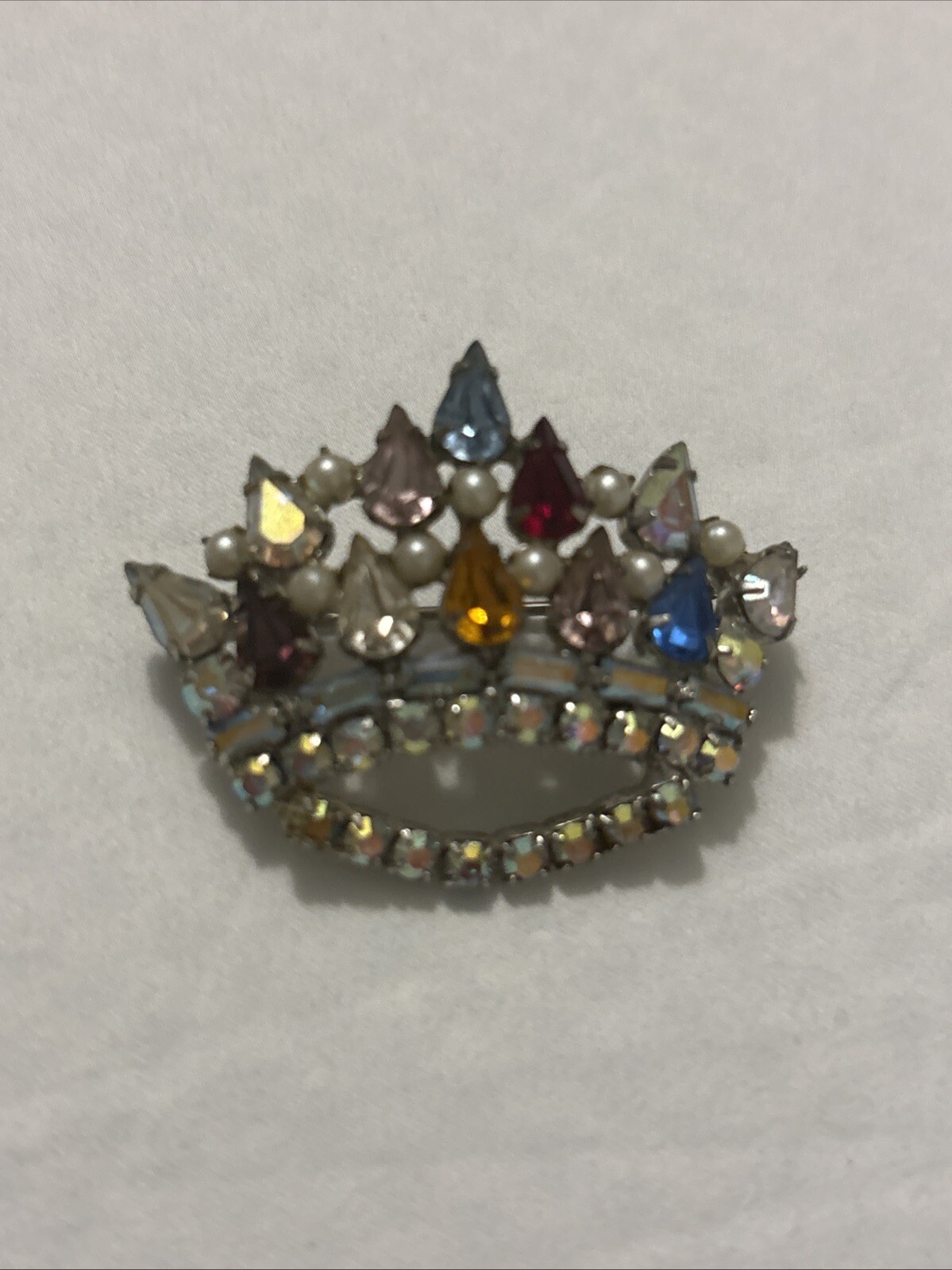 Sparkly Multicolored Rhinestone Faux Pearls Silver Tone Crown Brooch