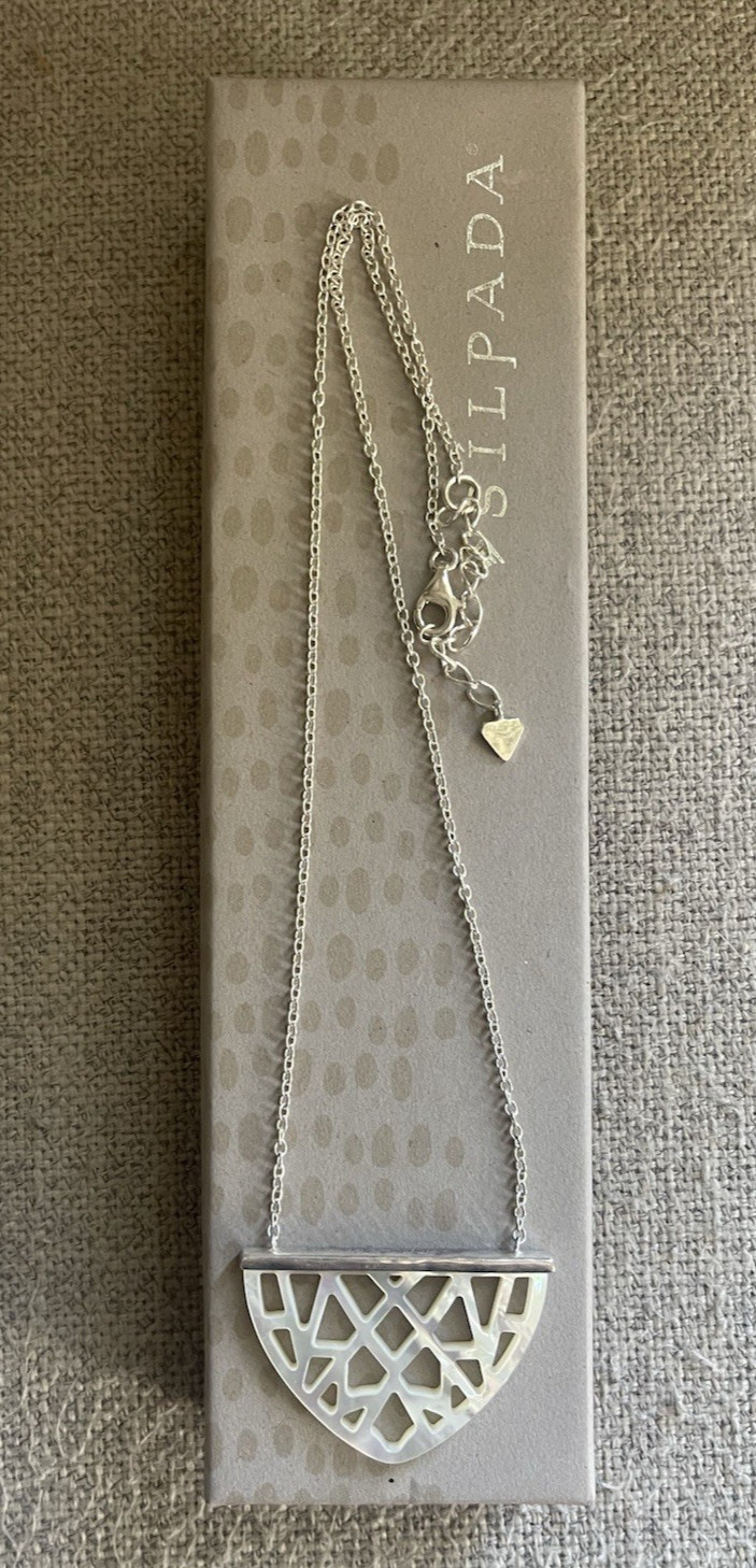 Silpada Gleamcatcher Sterling Silver .925 Mother of Pearl Necklace N3021 18″-20″