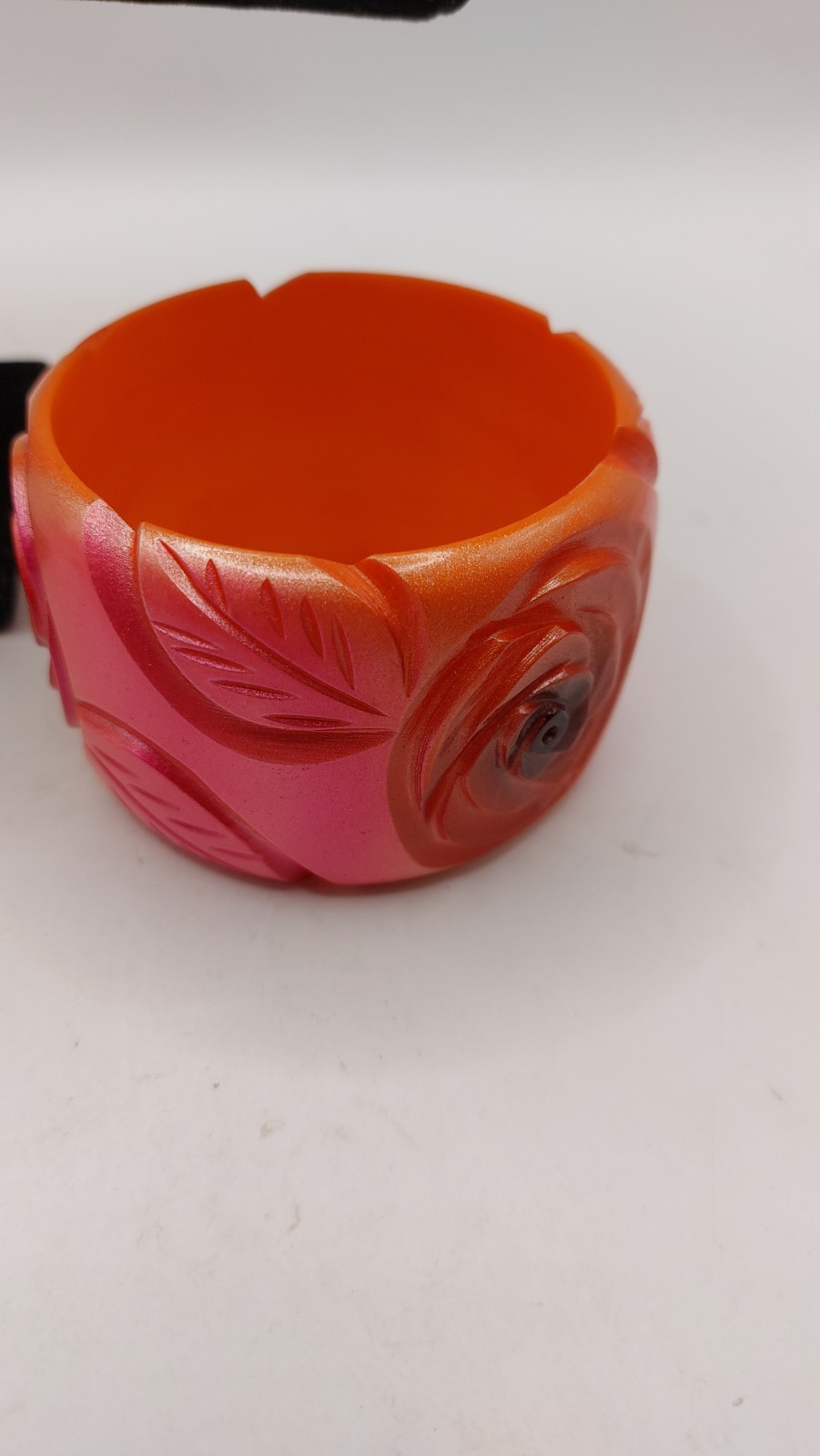 Chunky Carved Bangle Bracelet Roses Leaves Red Pink Orange Coral Shades 2″ Wide