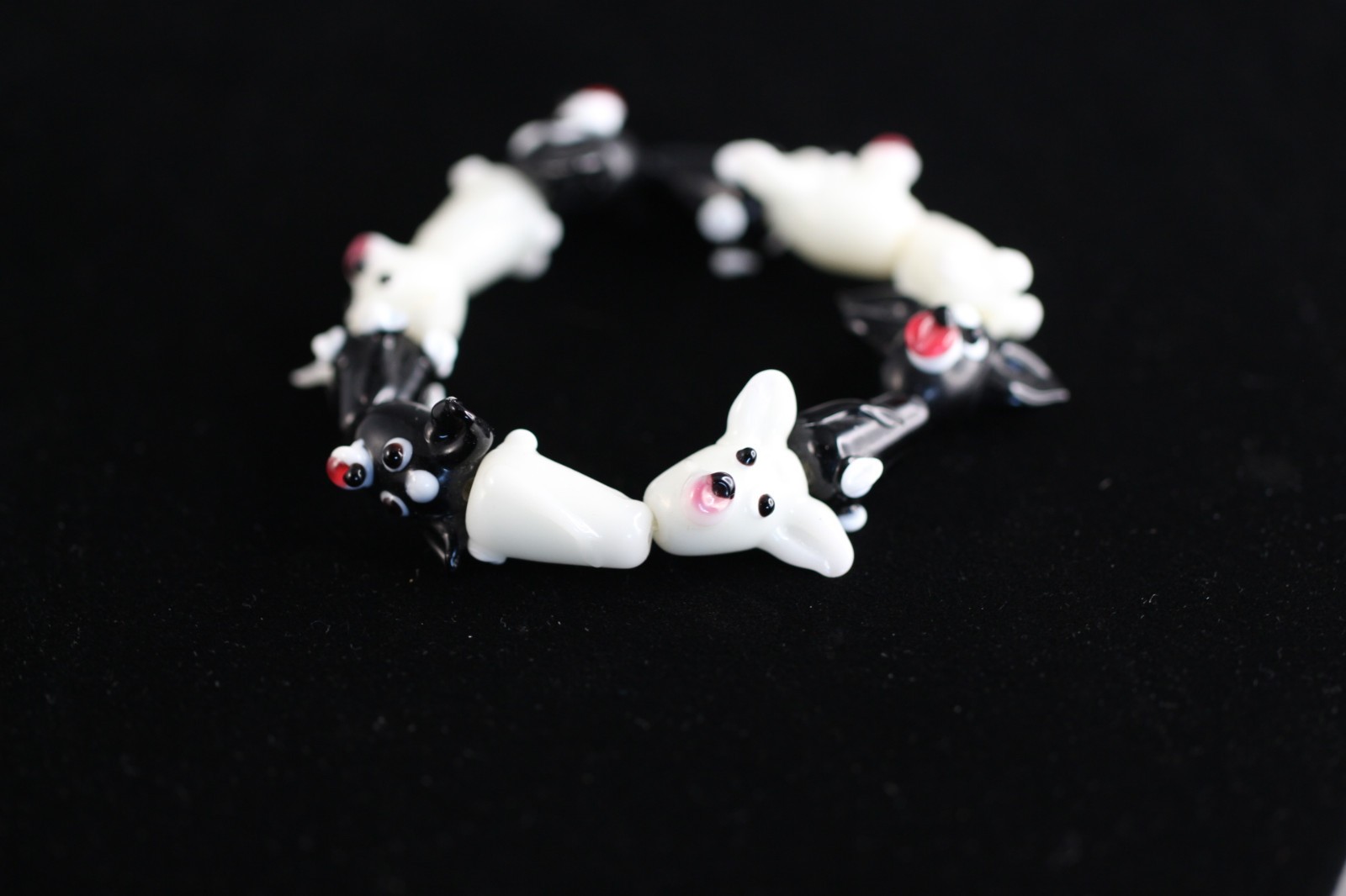 Dog Lampwork Bracelet 6 1/2″ inch Elastic Glass Animal Bead Black and White