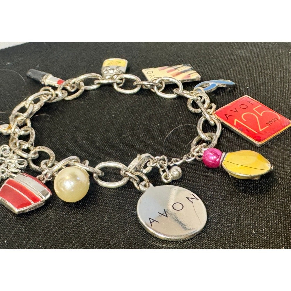 Avon 125th Anniversary 12 Charms 8.5” Charm Bracelet Pre-owned