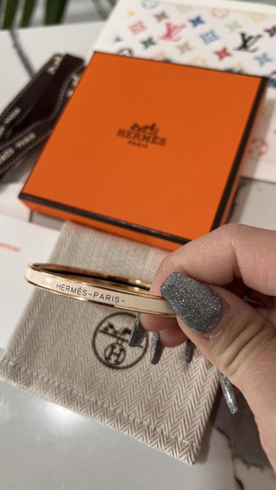Hermès Enamel Uni Bangle
