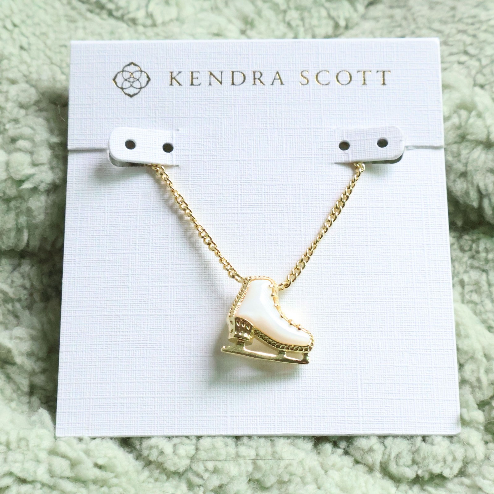 NEW❤️ Kendra Scott Ice Skate Gold White Mother-of-Pearl Pendant Necklace ❤️